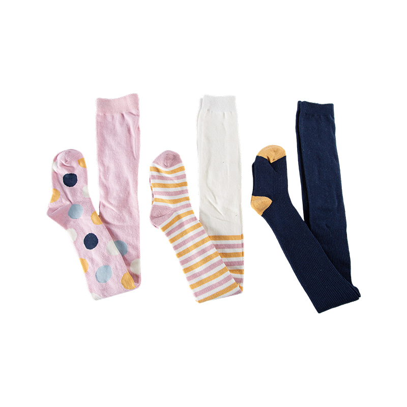 Medias de moda para niños