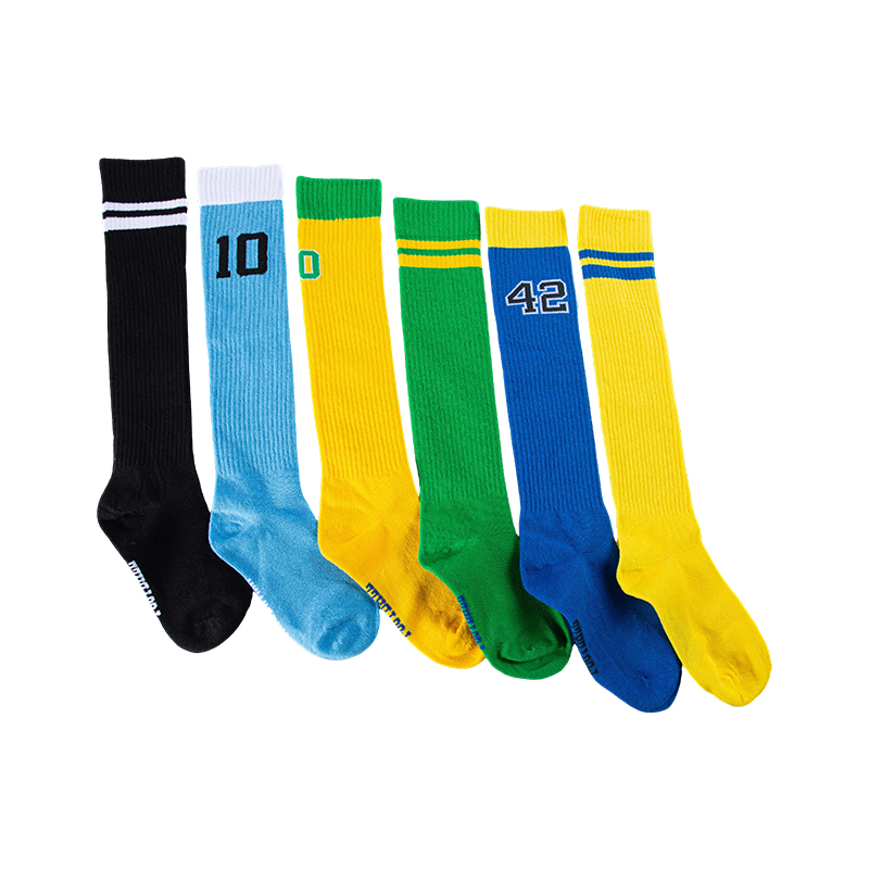 Calcetines largos para niños